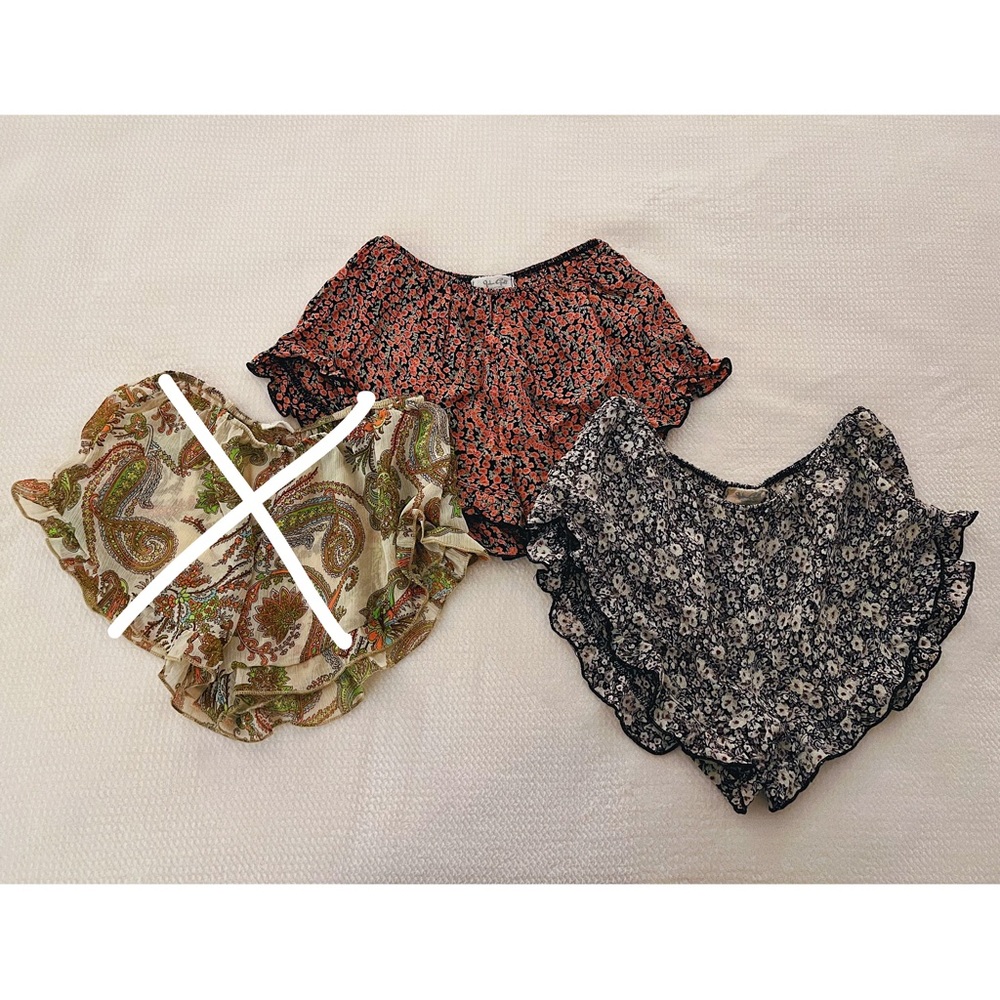 Brandy Melville x John Galt Rare Vodi Ruffle Shorts Bundle